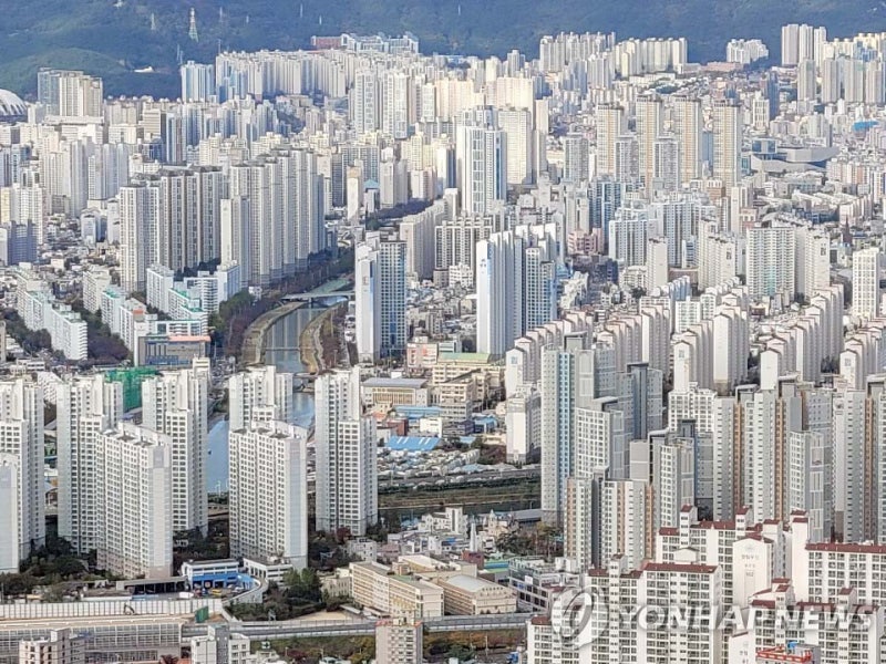 대기업 건설사, 잇따라 부산 조직 축소…'탈부산' 가속화 우려(종합)