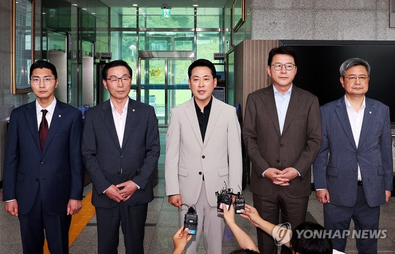 장동혁, <b>광주경찰청장</b> 면담무산…"장윤기사건 국회 청문회 추진"(종합)
