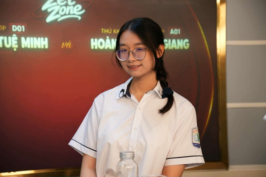 베트남 전국 수석을 차지하고 KAIST에 진학하는 호앙 흐엉 장(18) [호앙 흐엉 장 제공 사진. 재판매 및 DB 금지]