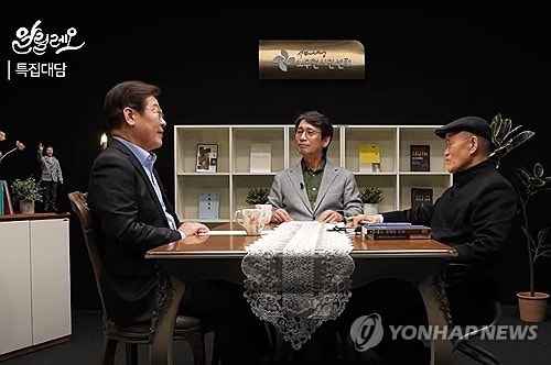 유시민 "李대통령 '재건축' 노선 매우 위험…필연적 실패"