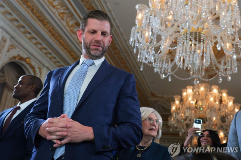NYT "美와 무역분쟁 韓기업, 트럼프 가족기업에 30억원 건네"