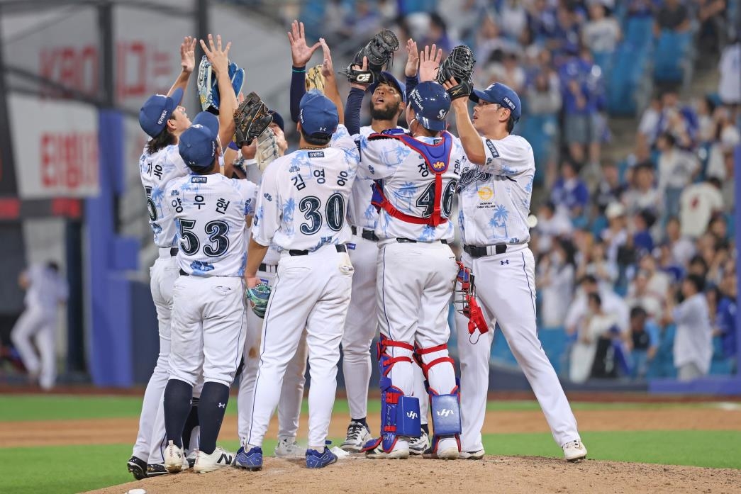 프로야구 선두 삼성, 후반기 첫 경기 <b>승리</b>…2위 <b>LG</b>와 '1경기 차'(종합)