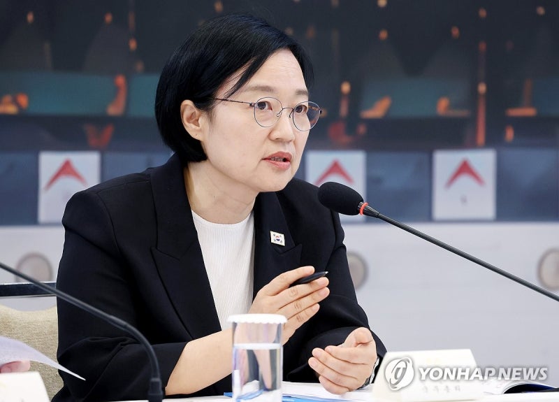 韓<b>총리</b>, 중부 집중호우에 "<b>비상근무</b> 태세 유지…국민안전 확보"
