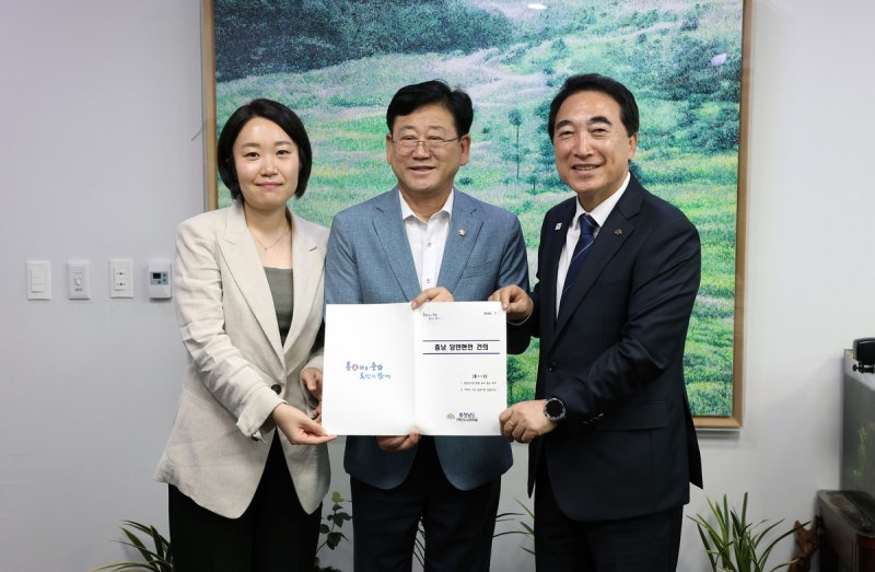 <b>박수현 충남</b>지사 "발전공기업 통합 본사 <b>충남</b>에 <b>설치</b>해야"