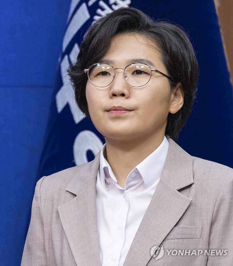 민주당 공명선거 실천 서약식 참석한 <b>김보미</b> 당 대표 후보