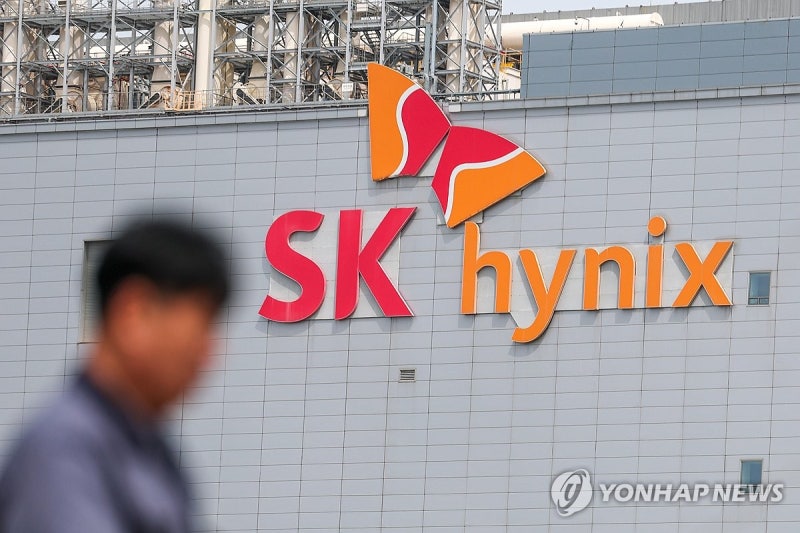 SK<b>하이닉스 성과급</b> 다시 협상 테이블로…노사 집중교섭 분수령
