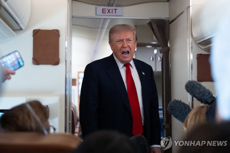 트럼프, FOMC 앞 또 <b>금리</b>인하 압박…"세계에서 가장 낮아야"