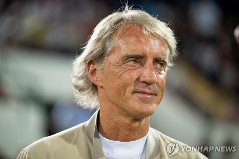 이탈리아 축구 사령탑 또 바뀜, 만치니 감독 3년 만의 복귀