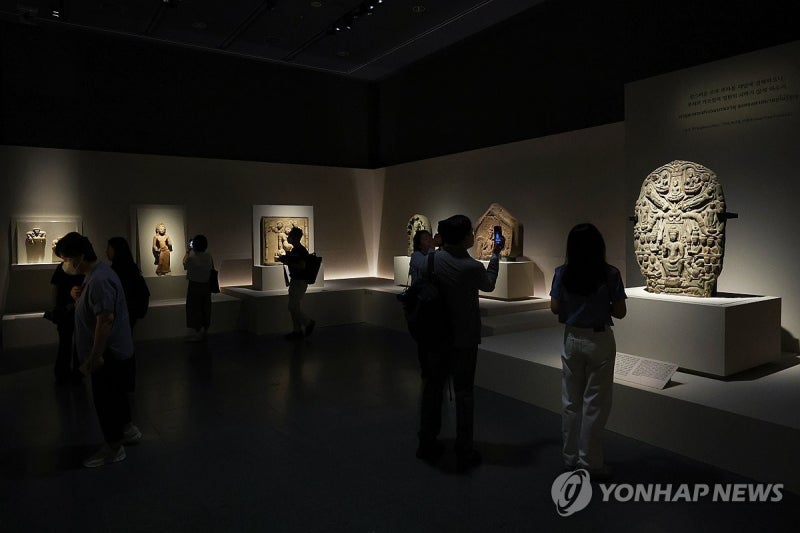 태국미술 명품 전시를 며칠간 공짜로 볼 수 있는 기회
