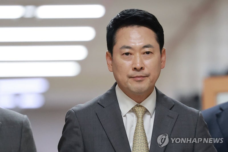 조경태 "<b>장동혁</b> '<b>방미</b> 2억 사용' 징계해야"…張측 "최소예산"