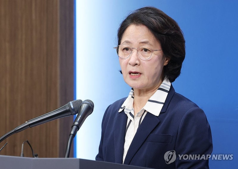 추미애 <b>경기</b><b>지사</b>, <b>경기도</b> 재정 비상 선언