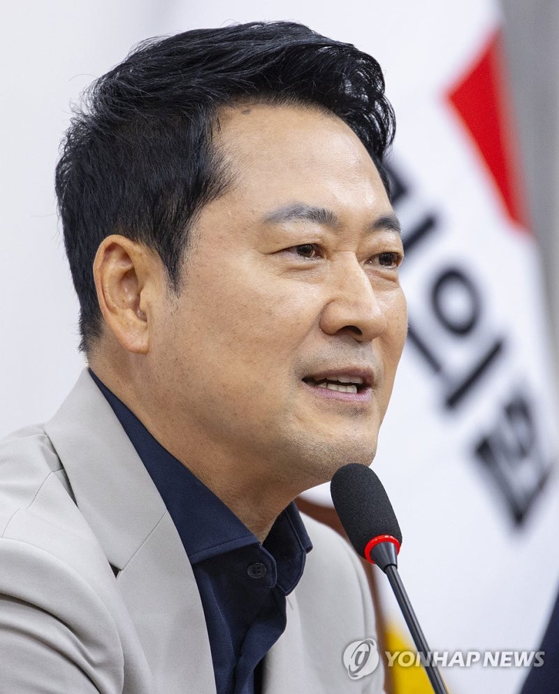 국민의힘 <b>장동혁</b> 대표 <b>기자간담회</b>