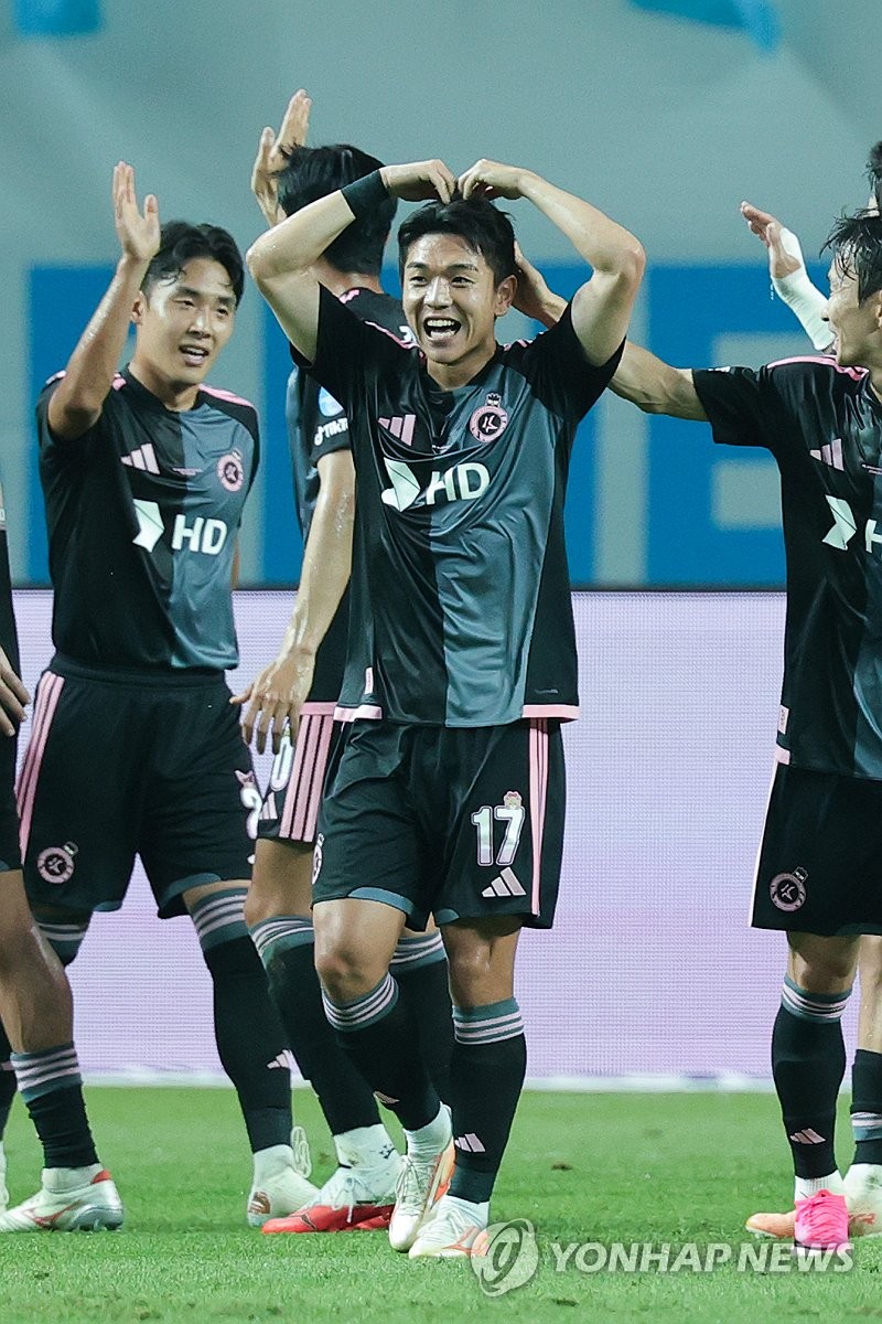 <b>맨시티</b> 상대로 득점 성공한 김대원