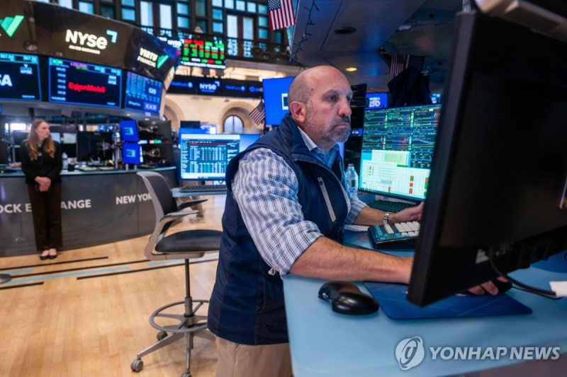 <b>뉴욕증시</b>, 이란의 호르무즈 선별통항 추진에 <b>하락</b>…다우 0.9%↓(종합)