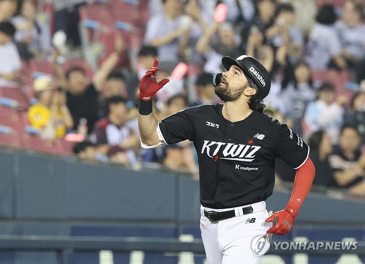 '월간 9홈런·26타점' <b>kt 힐리어드</b>, KBO리그 7월 <b>MVP</b> 선정