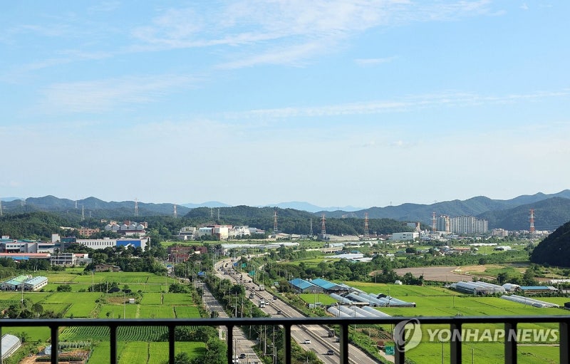 용인·<b>호남 반도체산단</b> '전력 적기 공급' 협약…2단계로 진행