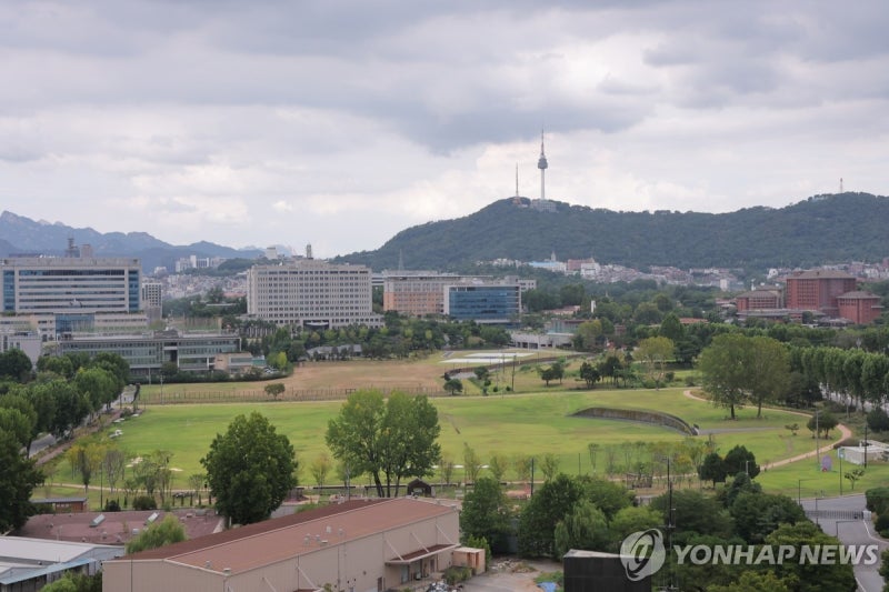 서울시 이어 용산구도 "용산공원 주택공급 검토 강력 반대"