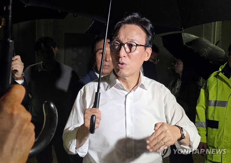 <b>거제</b> 찾은 김민석 대표