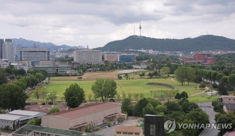 <b>용산공원</b> 주택공급 두고 '평행선'…개발 판도 변화 예고(종합)