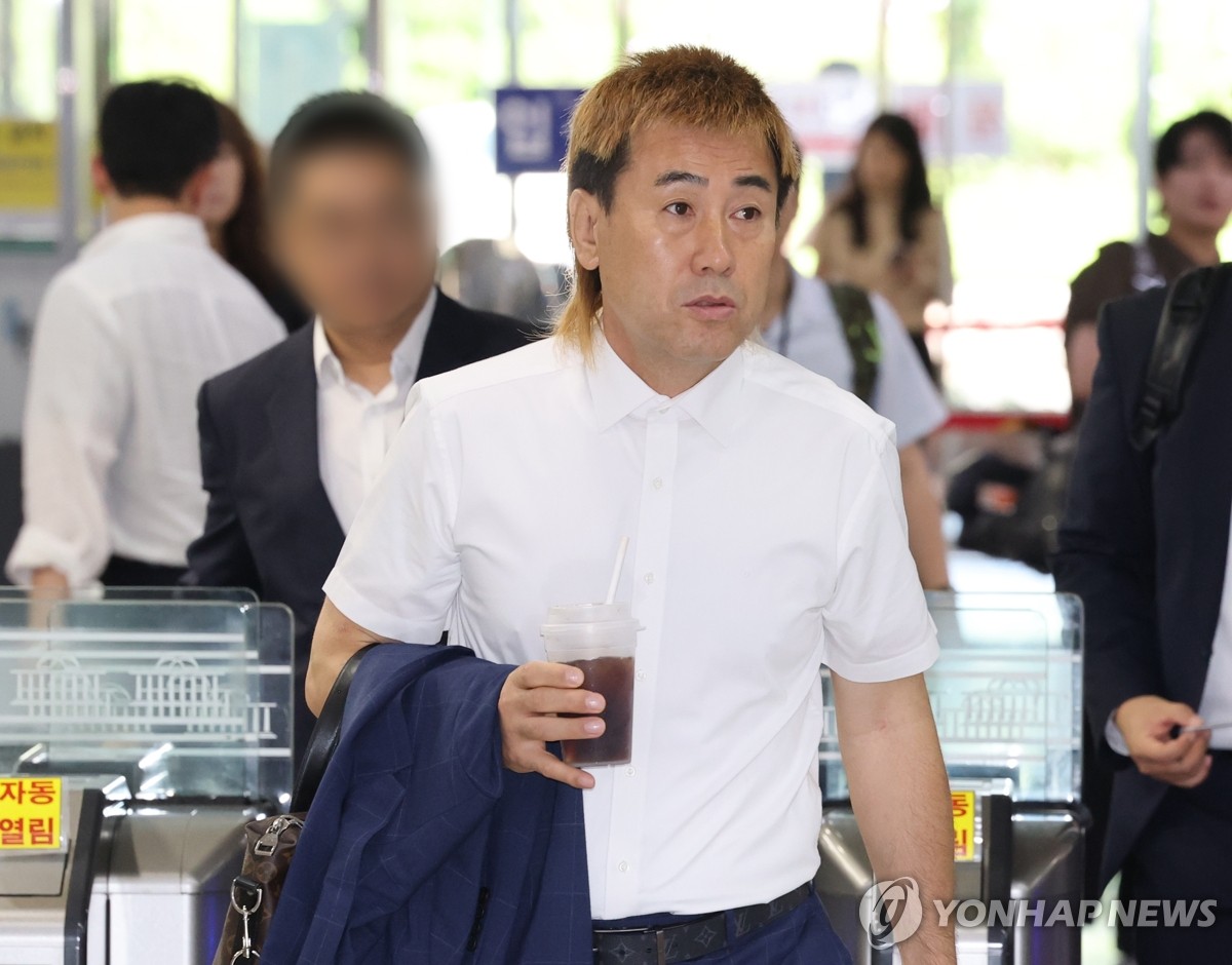 <b>김병지</b> 강원FC 대표이사, <b>박문성</b> 해설위원에 <b>저격</b>성 공개 질문