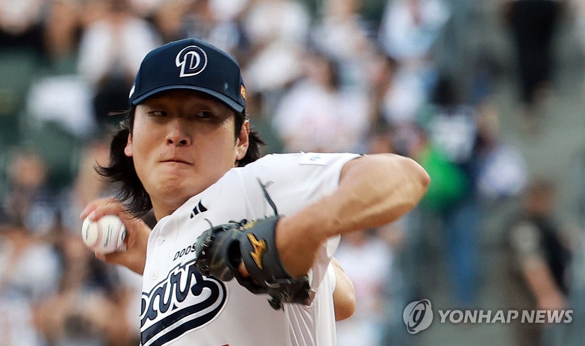 '세기의 <b>대결</b>'서 <b>곽빈</b>, <b>안우진</b>에 판정승…6이닝 8K 2실점