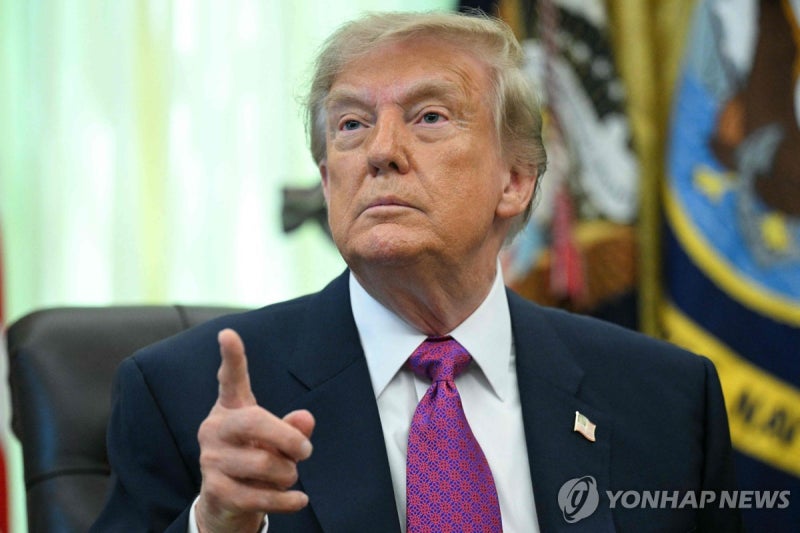 중간선거 급한 공화당 타는데... 트럼프는 딴청 피우는 중?