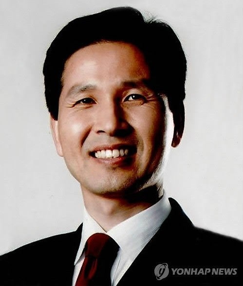 '건설사서 억대 뒷돈' <b>우제창</b> 전 <b>의원</b>, 대법서 징역 4년 확정