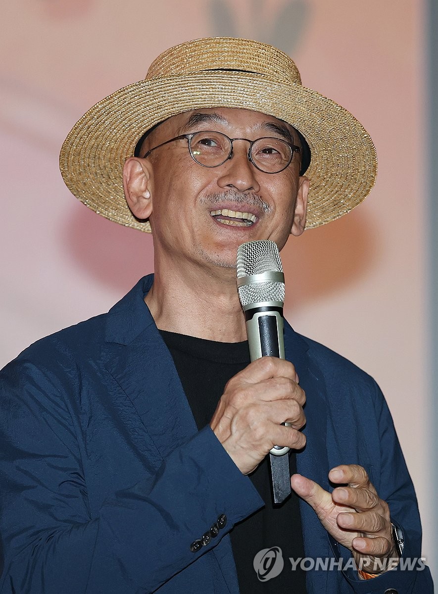 '<b>아버지의 집밥</b>' 연출한 <b>이준익</b>