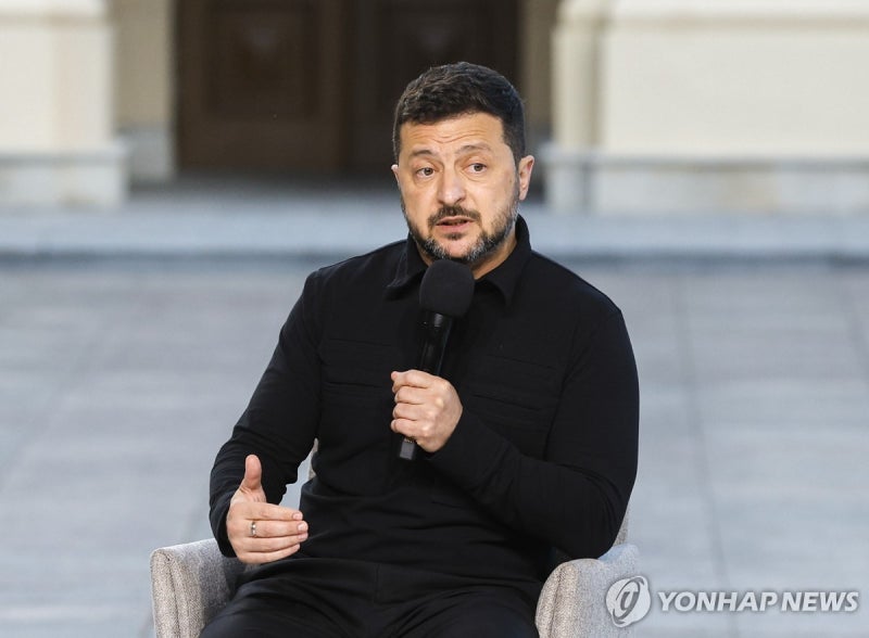 젤렌스키 "푸틴, 11월 美선거 전 트럼프에 외교성과 안길수도"