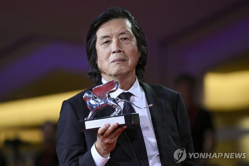 이창동 '<b>가능한 사랑</b>', 베네치아 심사위원대상…"영화로 계속 질문"(종합...