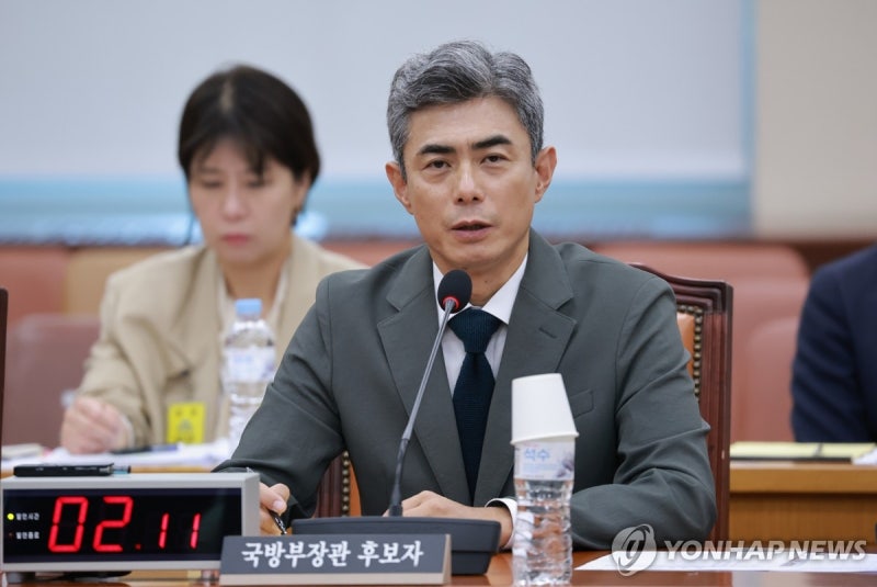 野 "딱지 4개 받은 '<b>강신철</b>거민'"…與 "재테크 모르는게 문제"(종합)