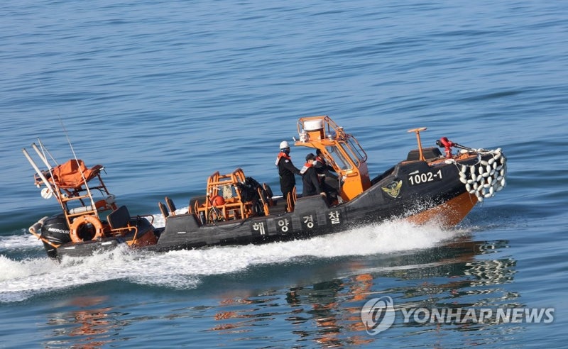 <b>백령도</b> 부근 北추정 항공기 움직임 감지…선박 70여척 한때 피항