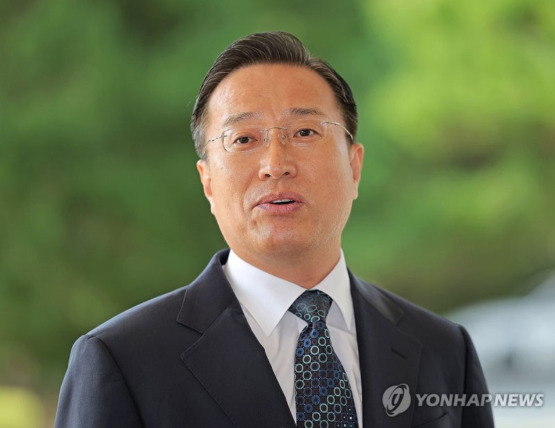<b>이정현 대검 차장</b> "李대통령 공소취소, <b>진상조사</b> 결과 살펴봐야"