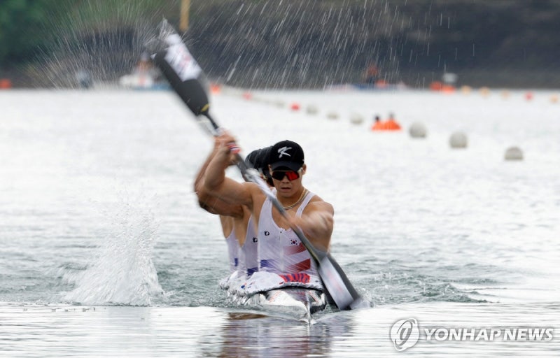 [1보] <b>한국 카누</b>, 아시안게임 남자 카약 4인승 500ｍ <b>금메달</b>