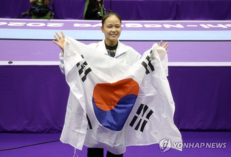 [아시안게임] 여서정 8년 만의 '금빛 착지'…카누 카약 4인승 사상 첫 금...