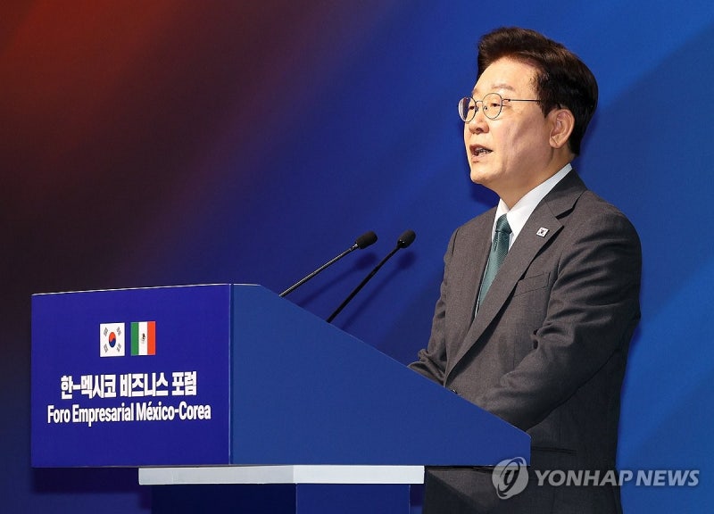 李대통령 "한멕 무역협정 논의 조속 재개해야…기업도전 뒷받침"