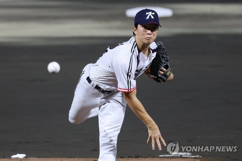 <b>중국</b>전 선발로 나선 최민석
