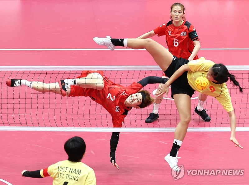 [아시안게임] 한국 <b>세팍타크로</b>, 여자 더블 동메달…베트남에 져 결승행...