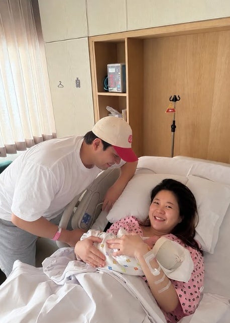 코미디언 <b>김해준</b>·<b>김승혜</b> 부부 <b>득녀</b>…"사랑으로 키울 것"