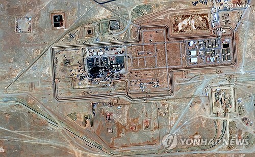 사우디 동서송유관 복구현장 [로이터=연합뉴스.밴터 제공.재판매 및 DB 금지]