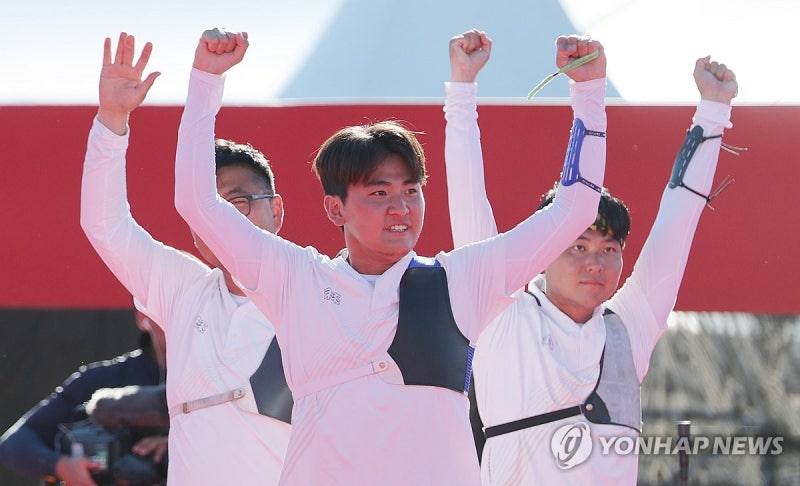 [1보] 한국 <b>남자양궁</b>, 아시안게임 리커브 단체전 제패