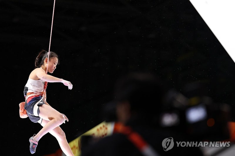 '유일한 완등' <b>서채현</b>, 주 종목 여자 <b>리드 금메달</b>