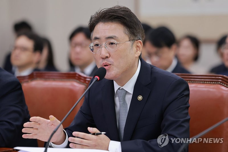<b>법무부</b> 장관 대행 "<b>이화영</b>, <b>가석방</b> 법적 요건 못 채워"