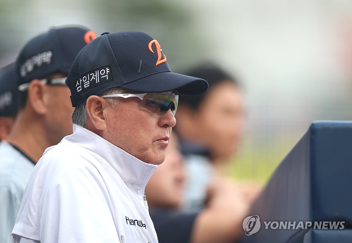 '준우승 5번' <b>김경문</b> 감독, <b>한화</b> 떠난다…끝내 못 푼 우승의 한