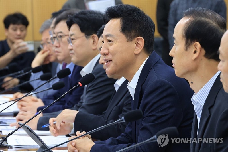 잠들지 않는 서울 만든다, 오세훈이 띄운 '야간경제' 승부수