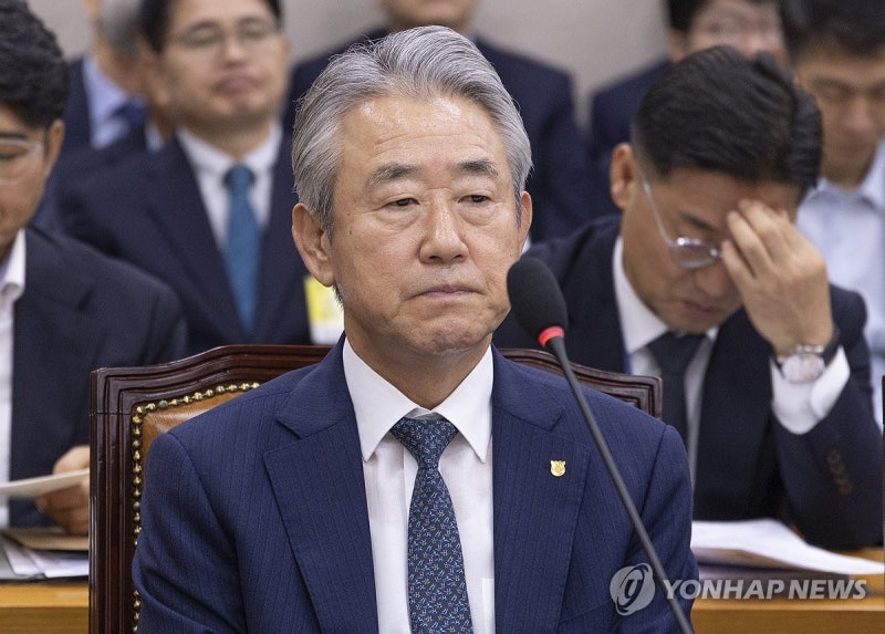 강호동 <b>농협</b>회장 "국민 신뢰 반드시 회복…조합원 <b>직선제 수용</b>"