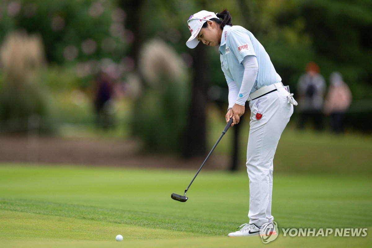 양희영 프로 LPGA 상하이 대회 3라운드 2위 기록과 최혜진과의 경쟁