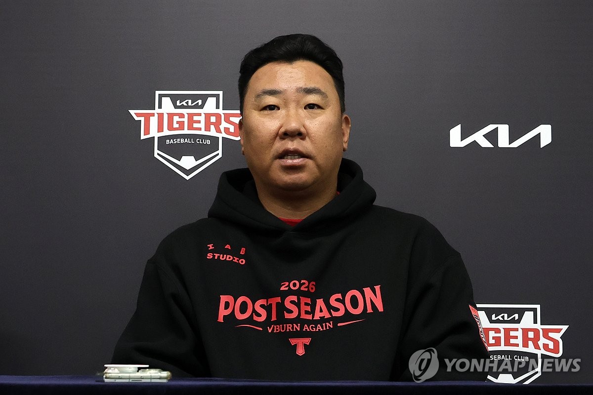 <b>이범호</b> KIA 감독 "올러, 한준수랑 맞췄을 때 LG전 성적 좋았어"