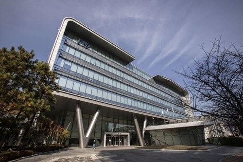 LIG D&A, <b>입찰제한</b>에 법적대응 예고…수주·개발 차질 비상