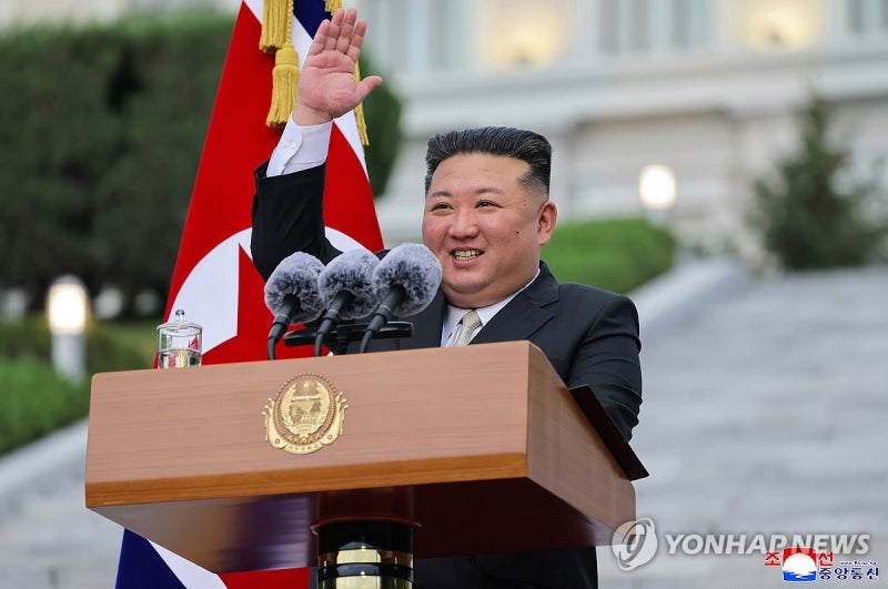 <b>국정원</b> "김정은 사망설 <b>허위</b>" 국회 정보위에 <b>보고</b>